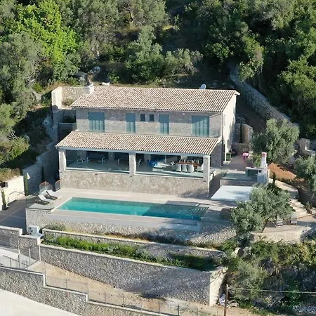 Ilaira 빌라 니드리